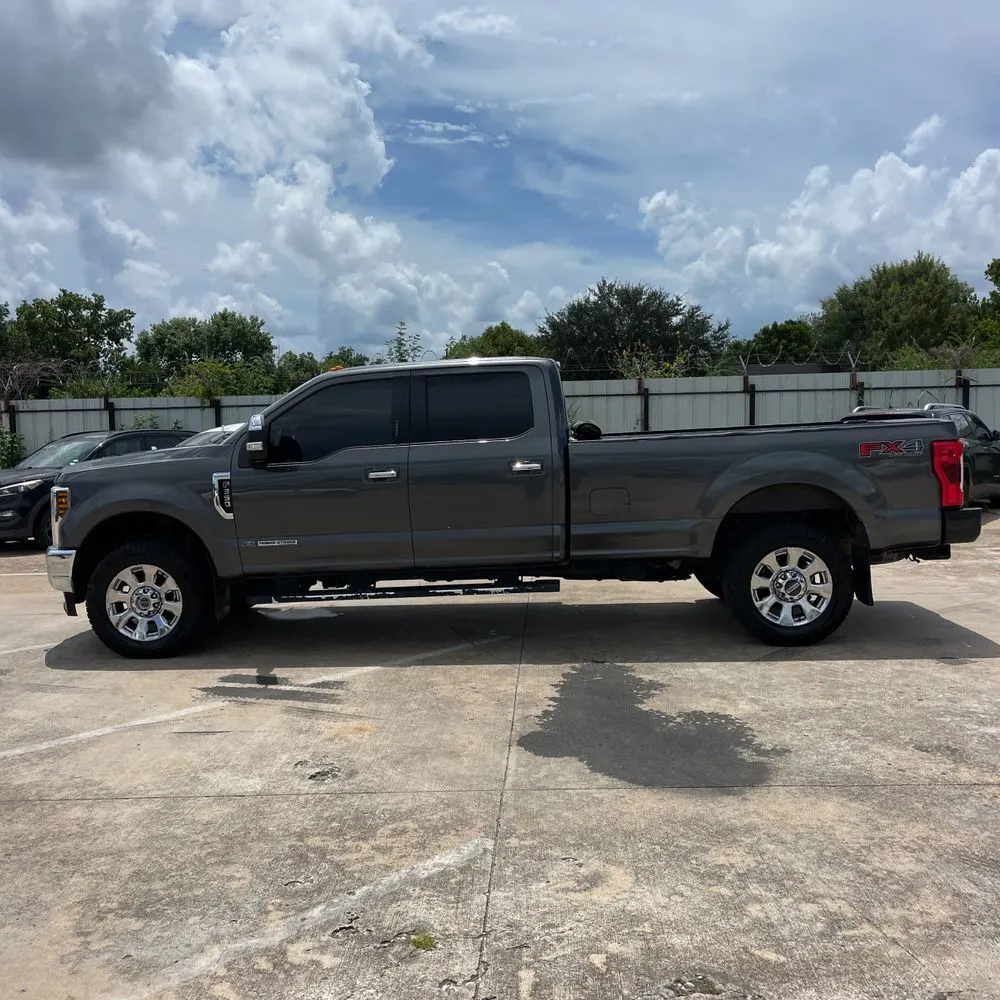 2018 Ford F-350 Super Duty Lariat