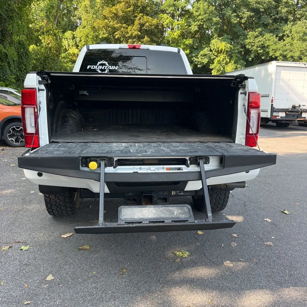 2022 Ford F-350 Super Duty Platinum