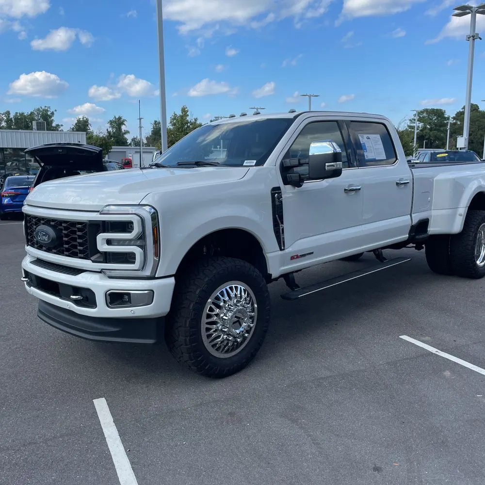 2024 Ford F-350 Super Duty Platinum