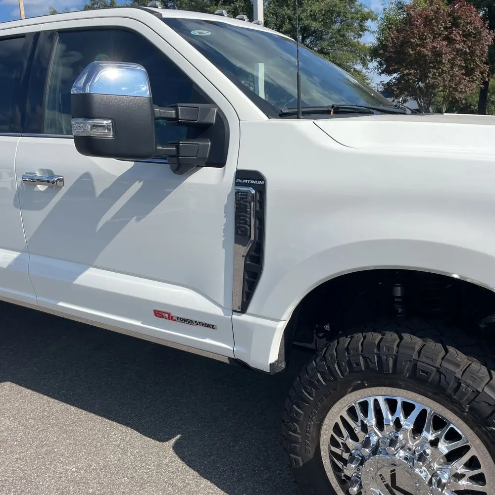 2024 Ford F-350 Super Duty Platinum