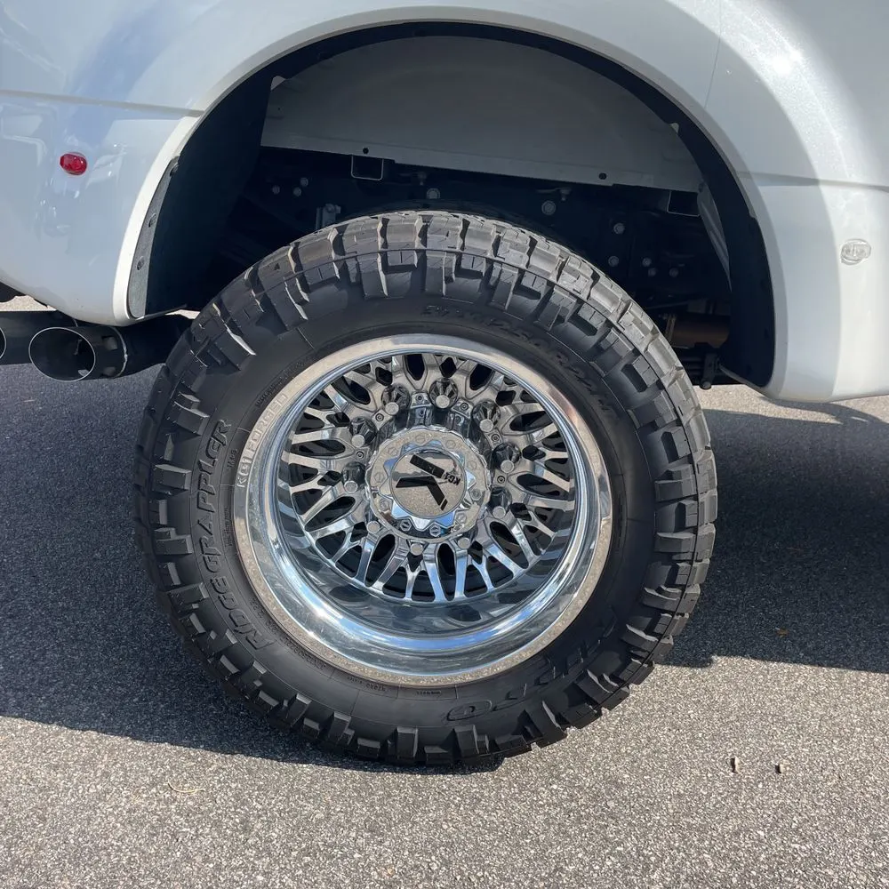 2024 Ford F-350 Super Duty Platinum