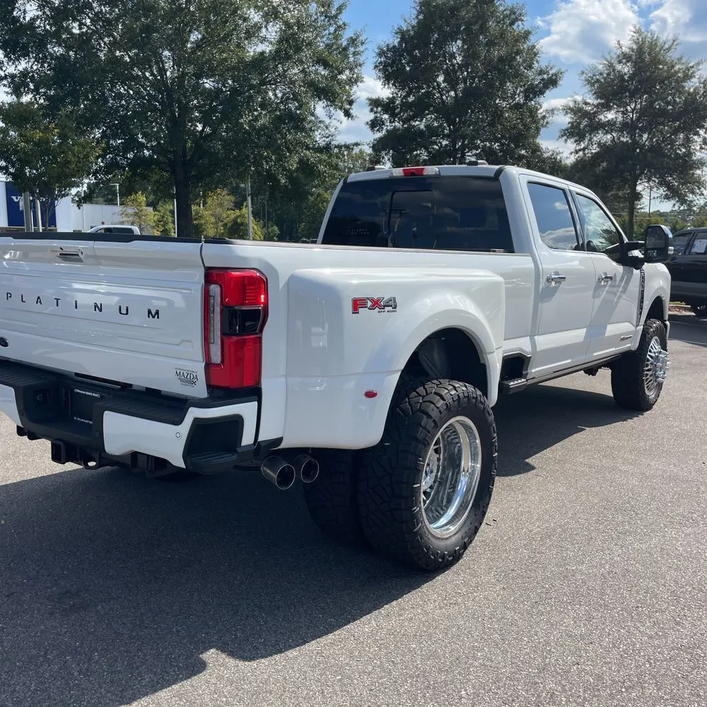 2024 Ford F-350 Super Duty Platinum