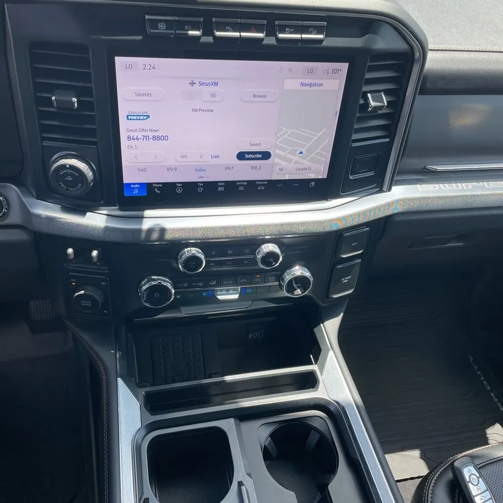 2024 Ford F-350 Super Duty Platinum