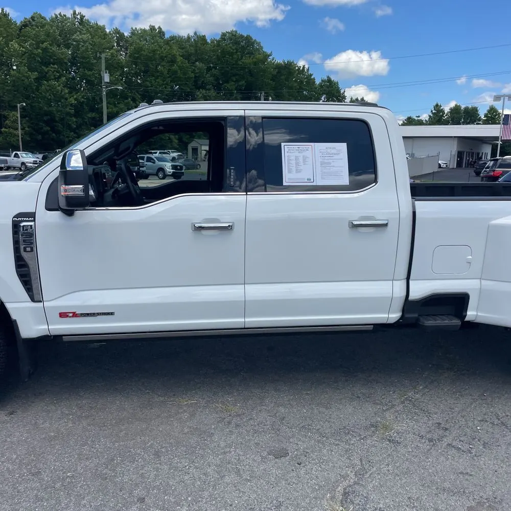 2024 Ford F-350 Super Duty Platinum