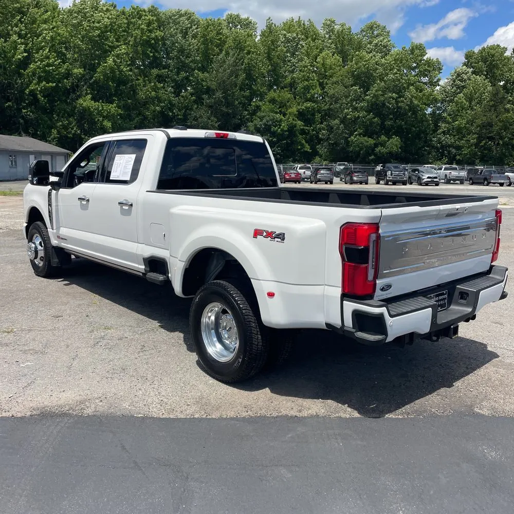 2024 Ford F-350 Super Duty Platinum