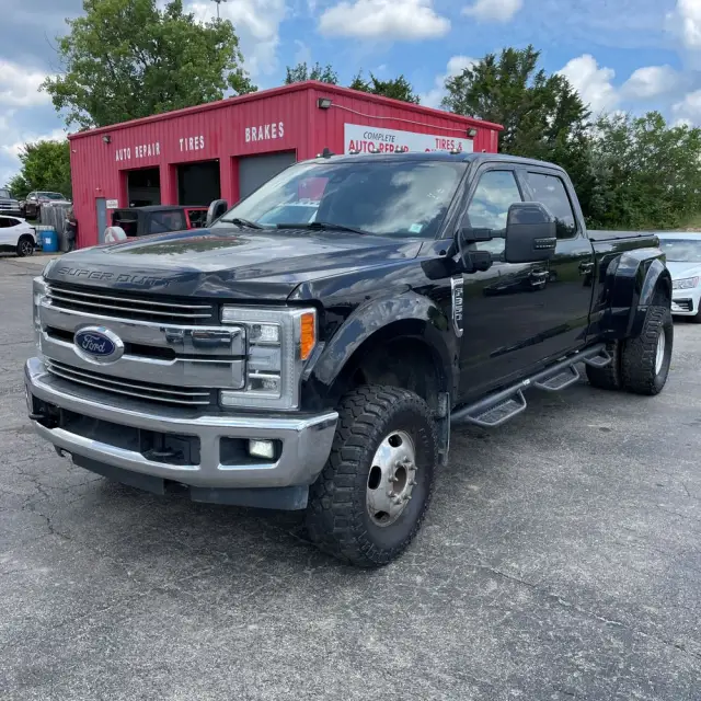 2019 Ford F350SD Lariat