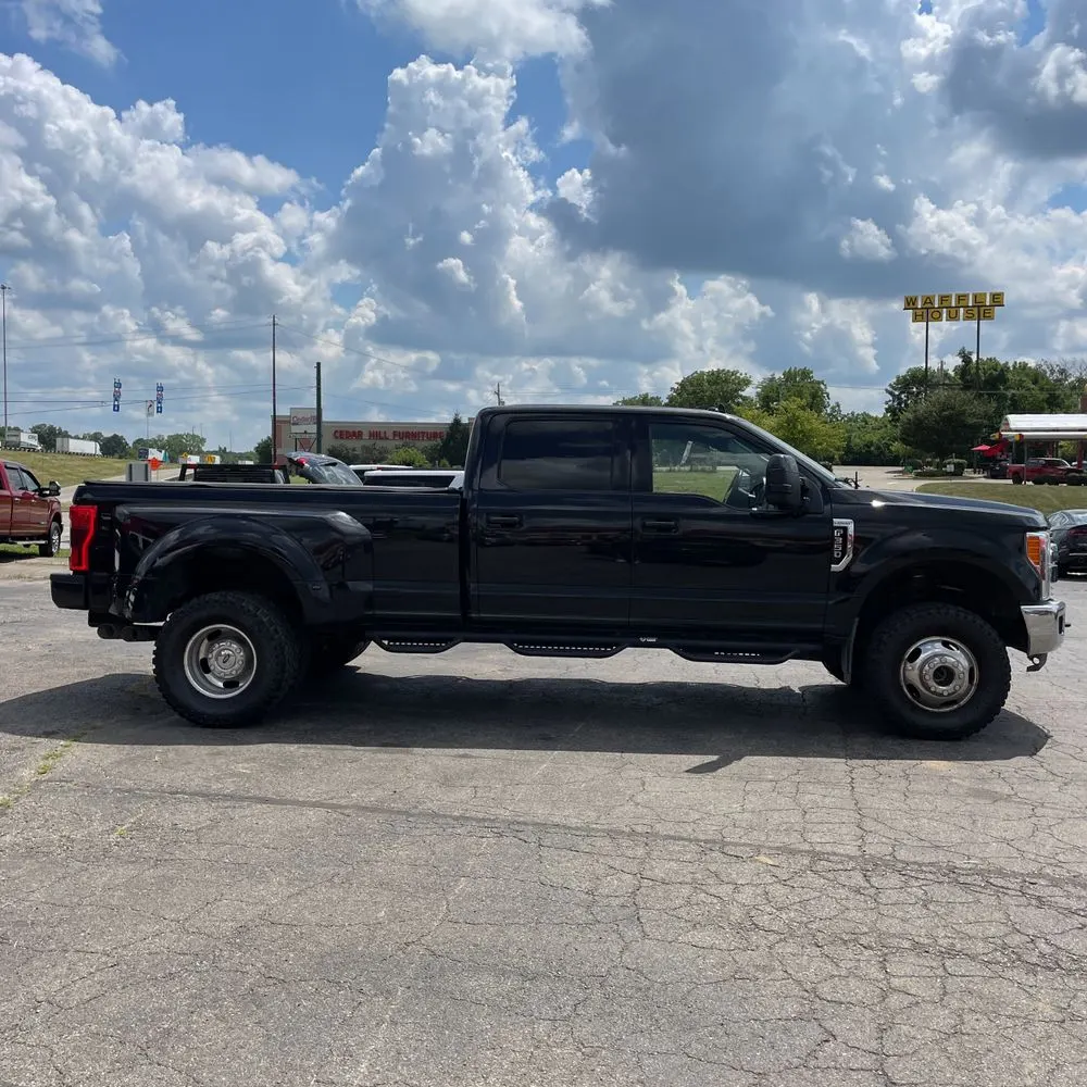 2019 Ford F350SD Lariat