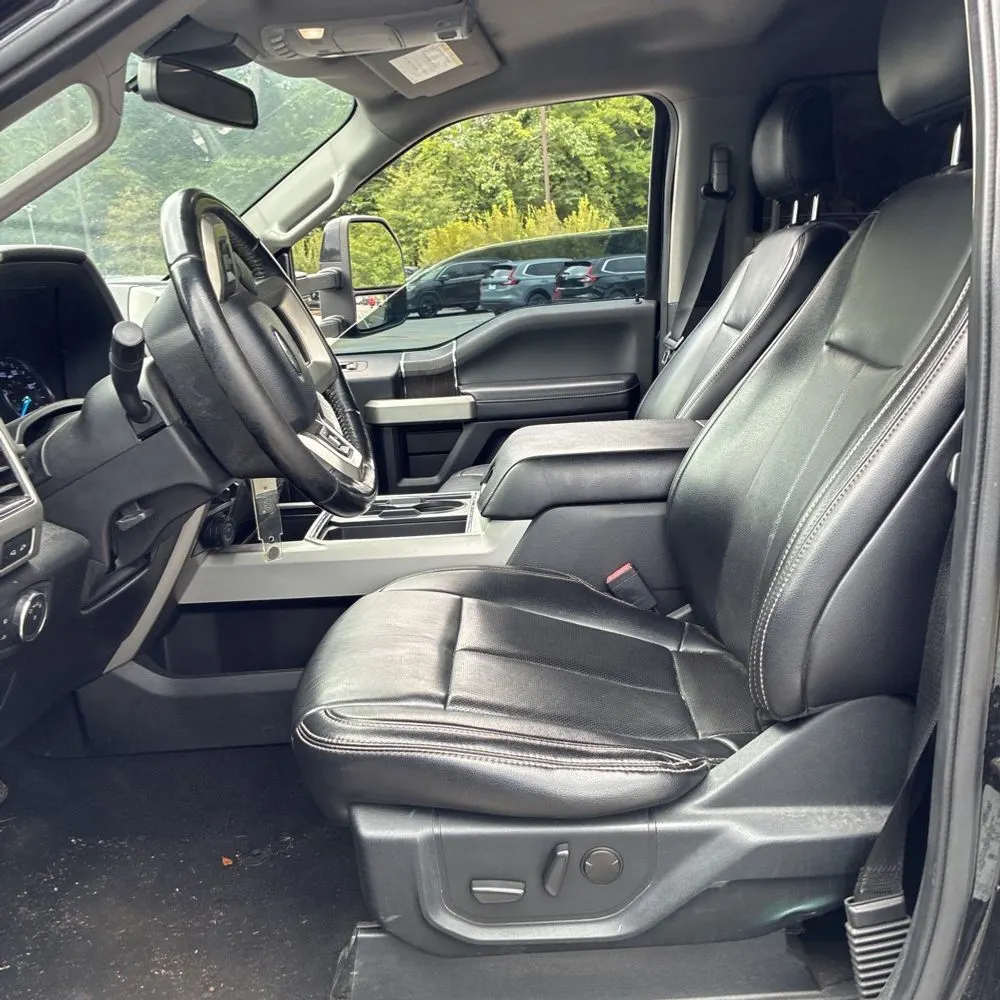 2021 Ford F-350 Super Duty Lariat