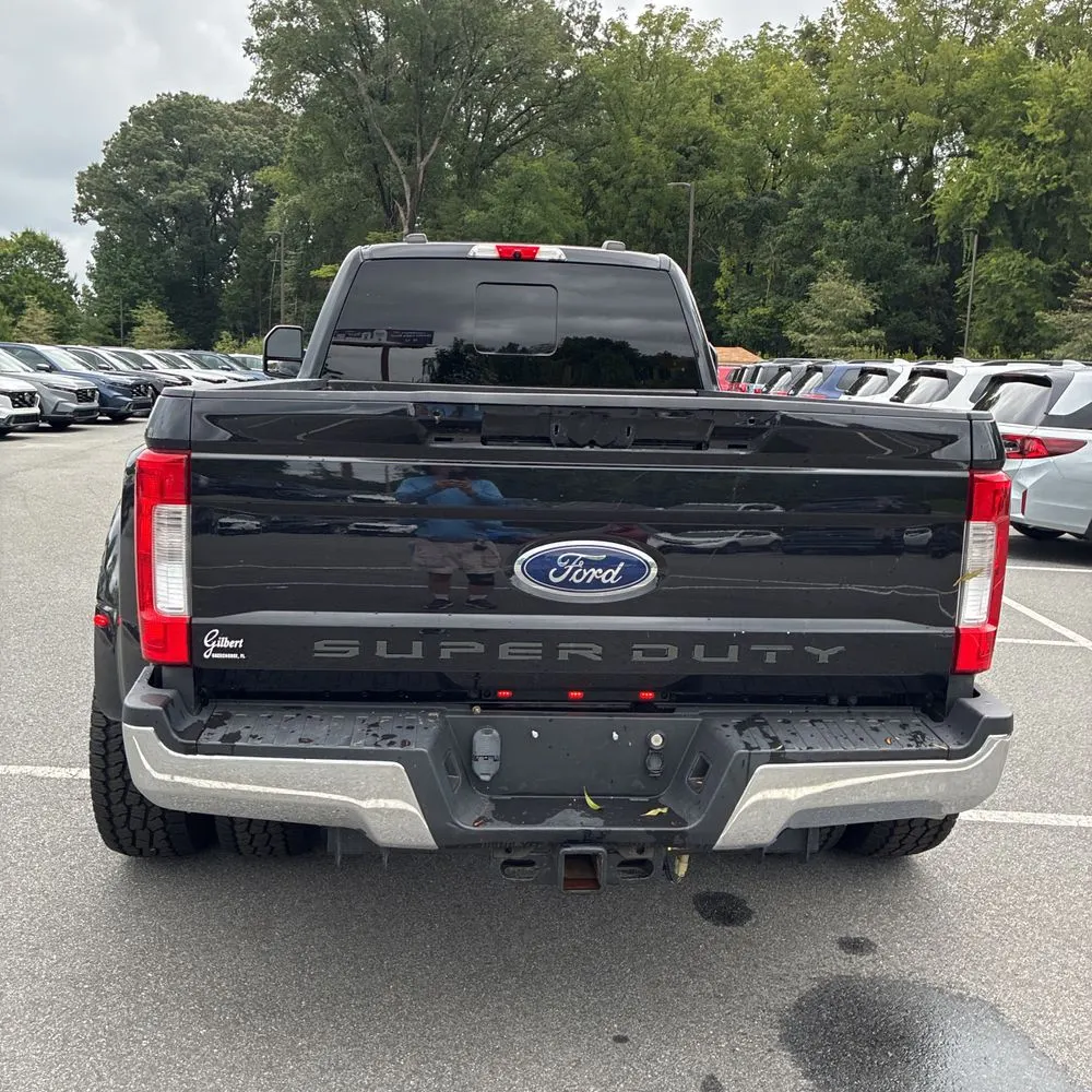 2021 Ford F-350 Super Duty Lariat