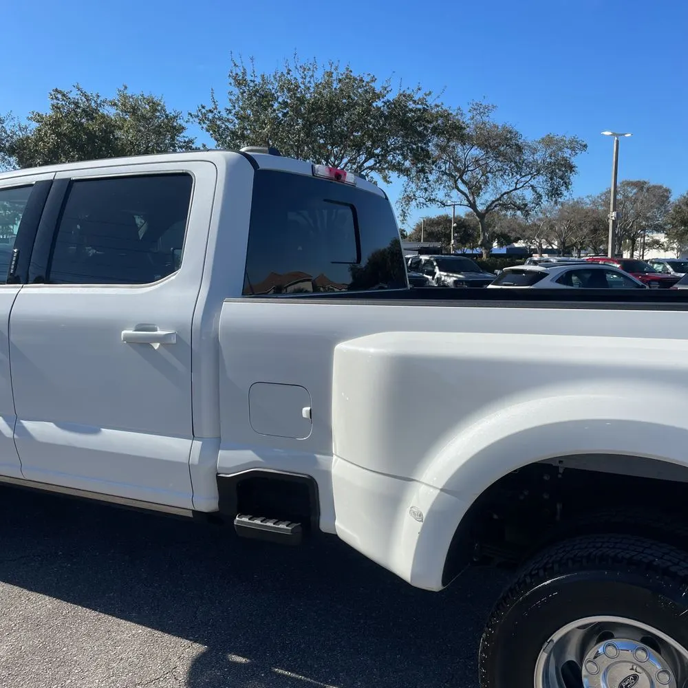 2024 Ford F-350 Super Duty Lariat
