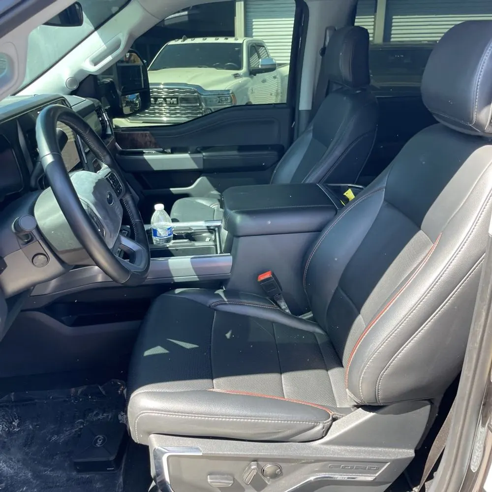 2024 Ford F-350 Super Duty Lariat