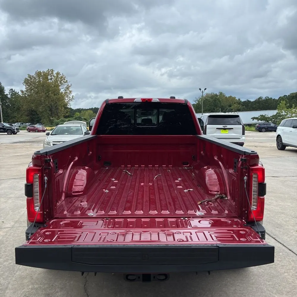 2025 Ford F-350 Super Duty King Ranch
