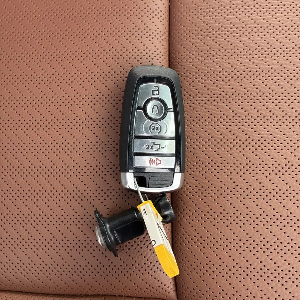 2025 Ford F-350 Super Duty King Ranch