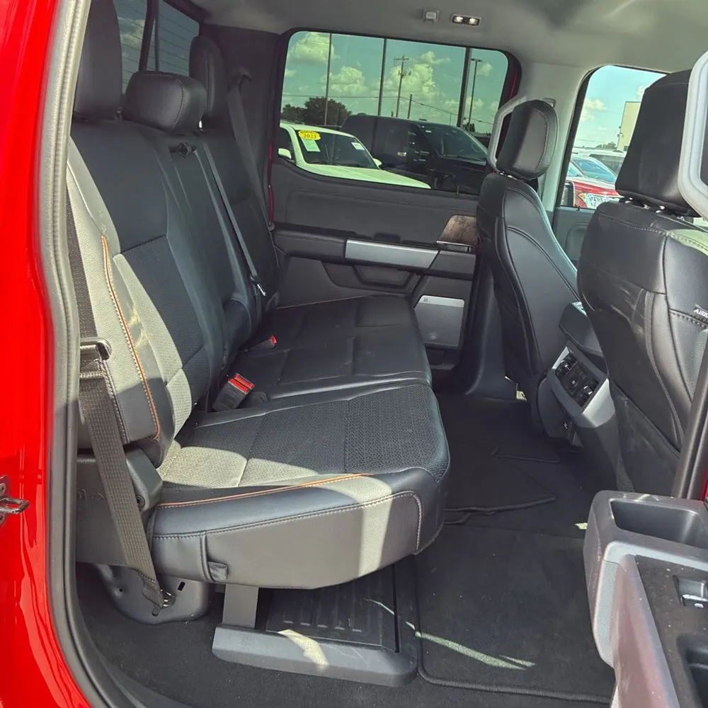 2025 Ford F-350 Super Duty Lariat
