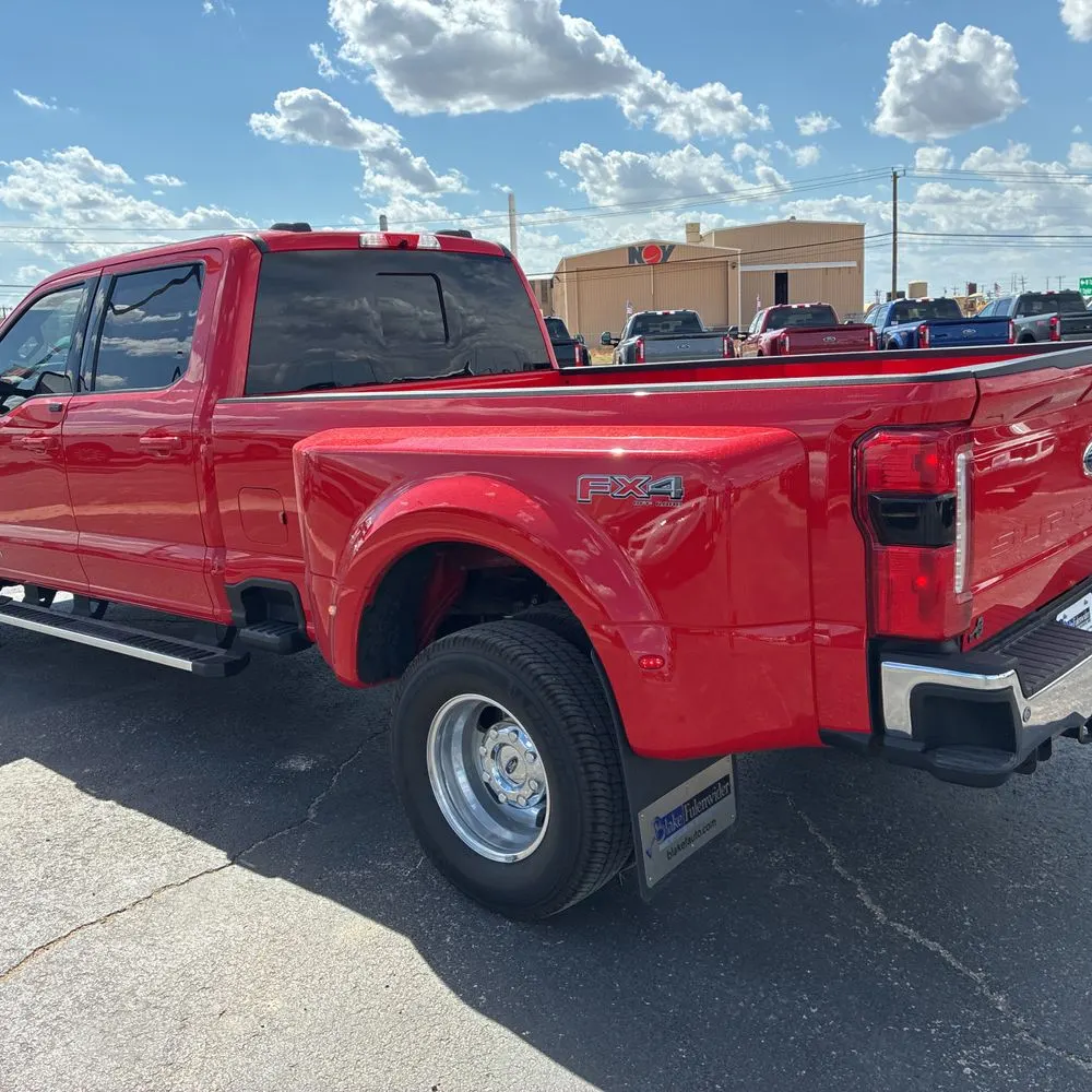 2025 Ford F-350 Super Duty Lariat