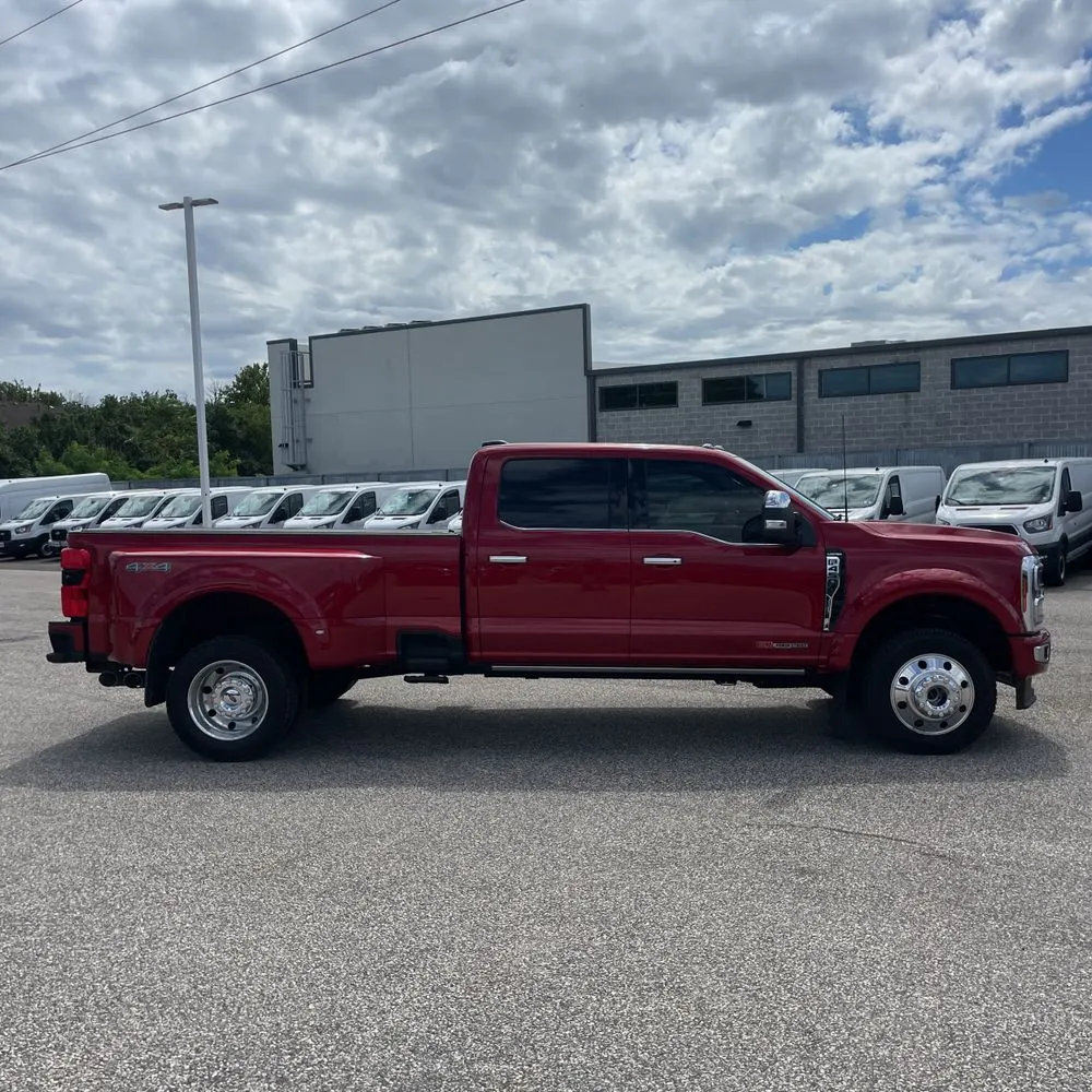 2024 Ford F-450 Super Duty Limited