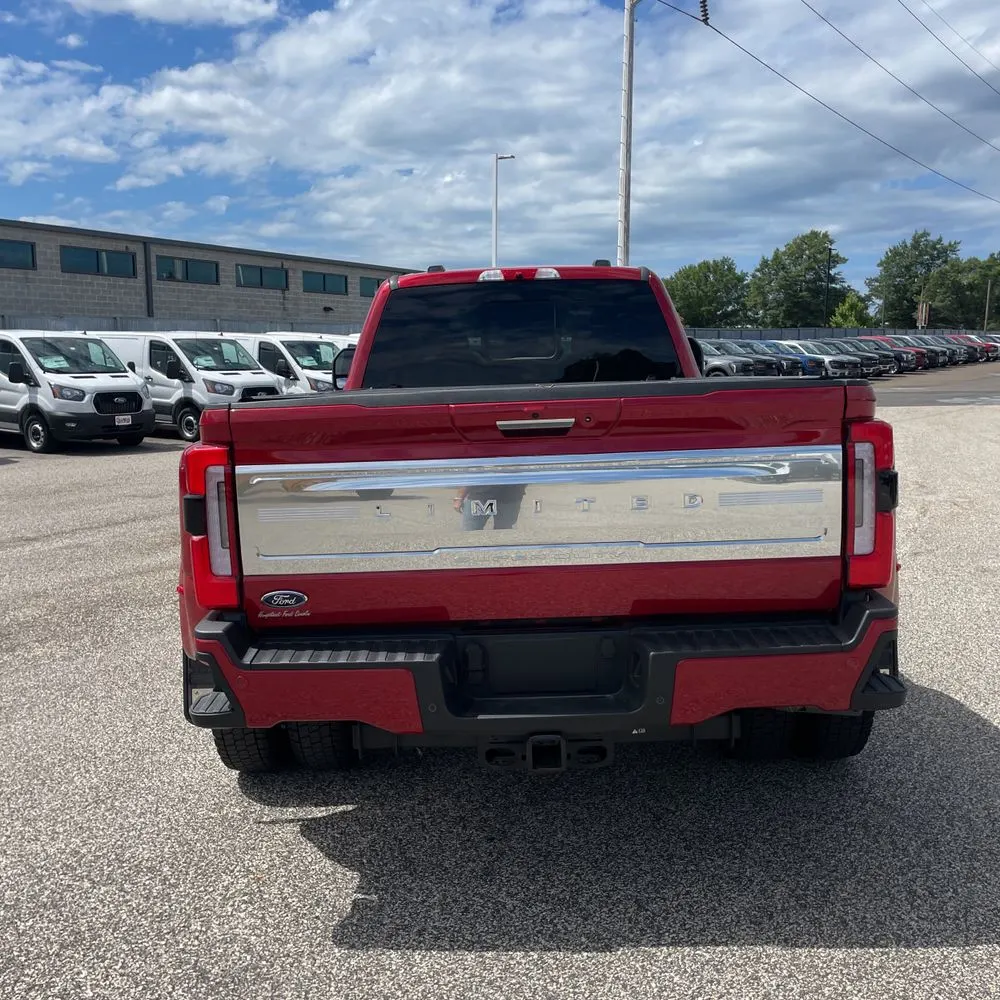 2024 Ford F-450 Super Duty Limited