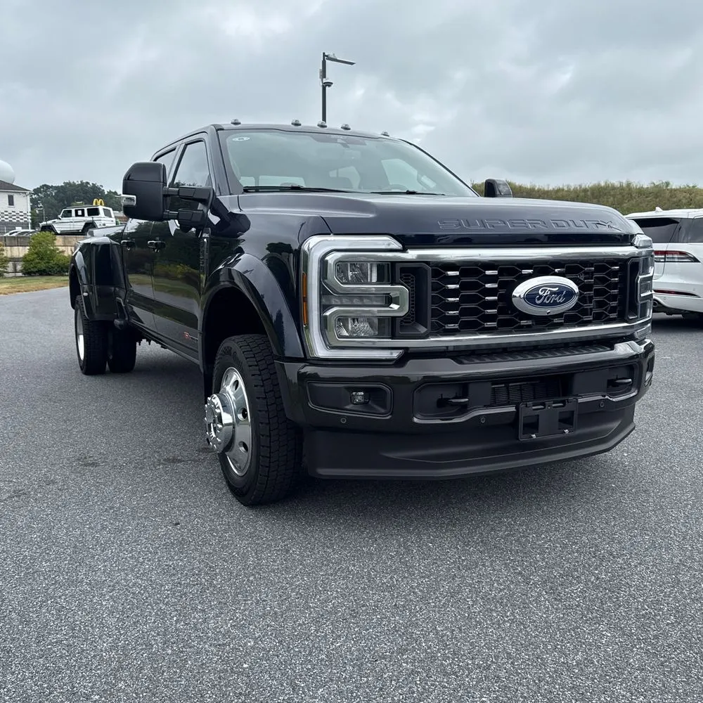 2025 Ford F-450 Super Duty King Ranch