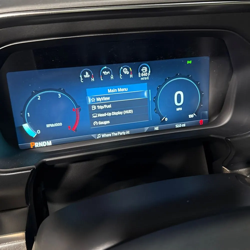 2025 Ford F-450 Super Duty Platinum