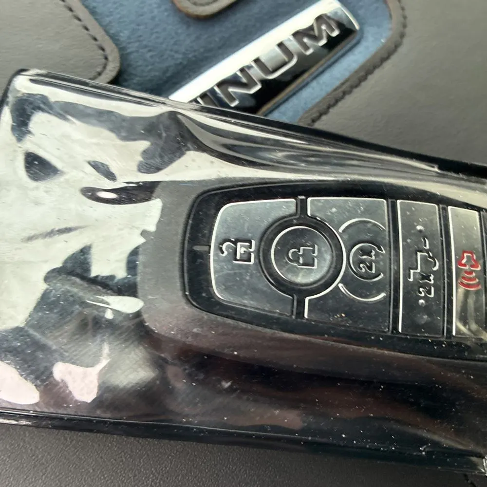 2025 Ford F450SD Platinum