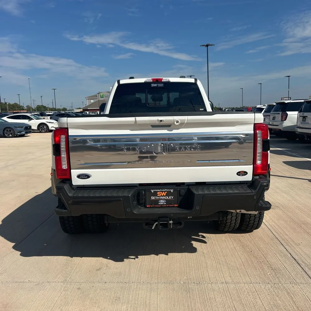 2025 Ford F-450 Super Duty King Ranch