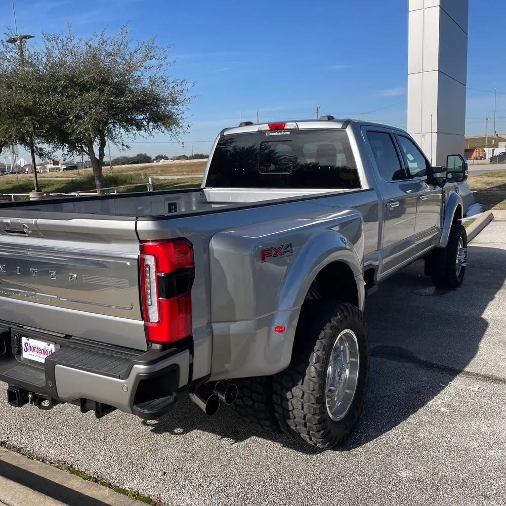 2024 Ford F-450 Super Duty Limited