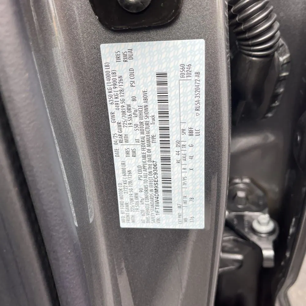 2025 Ford F-450 Super Duty Platinum