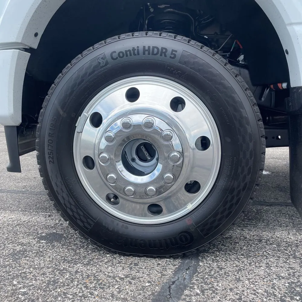 2025 Ford F-450 Super Duty Lariat
