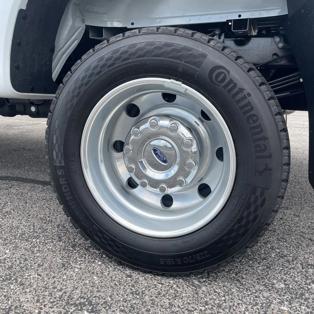 2025 Ford F-450 Super Duty Lariat