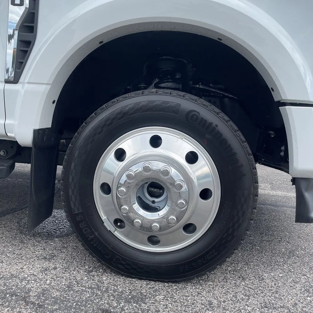 2025 Ford F-450 Super Duty Lariat