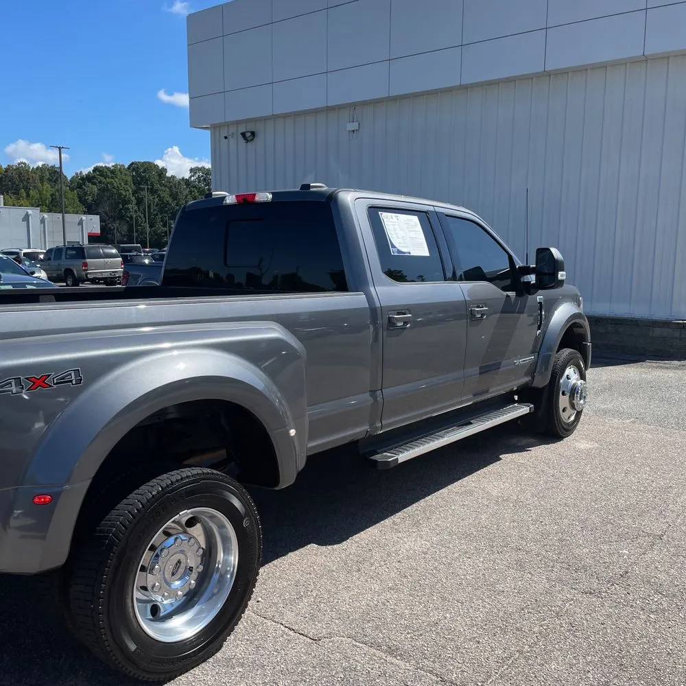 2022 Ford F-450 Super Duty Lariat
