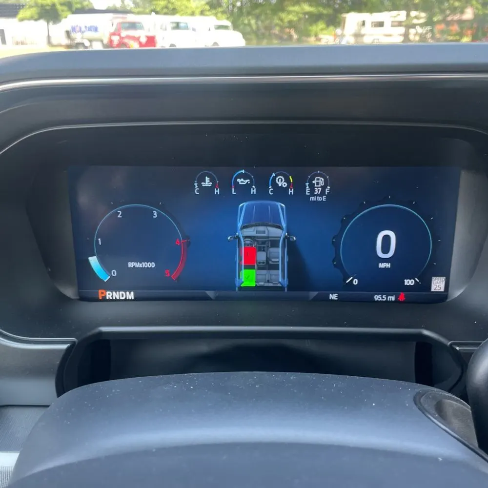 2025 Ford F-450 Super Duty Platinum