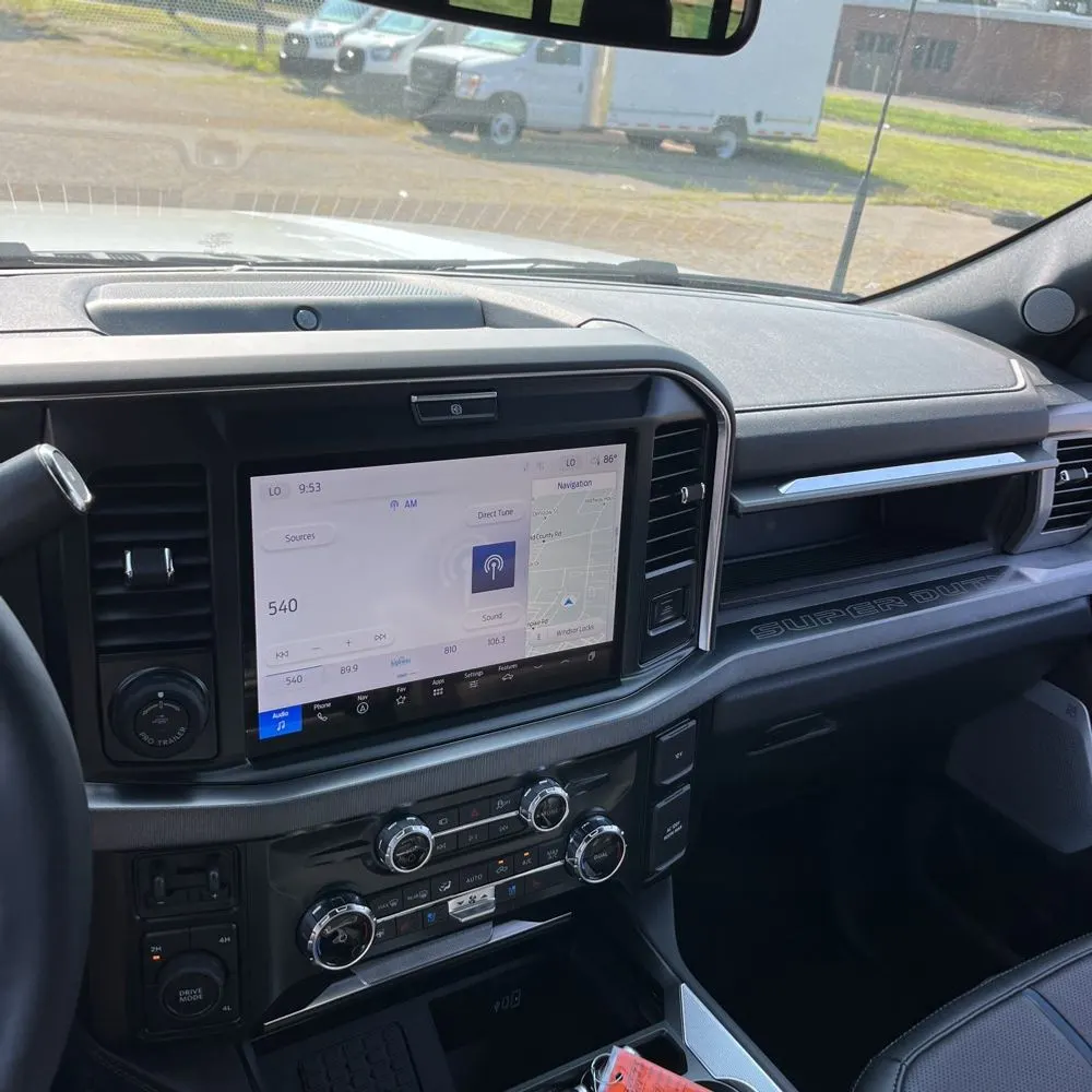 2025 Ford F-450 Super Duty Platinum