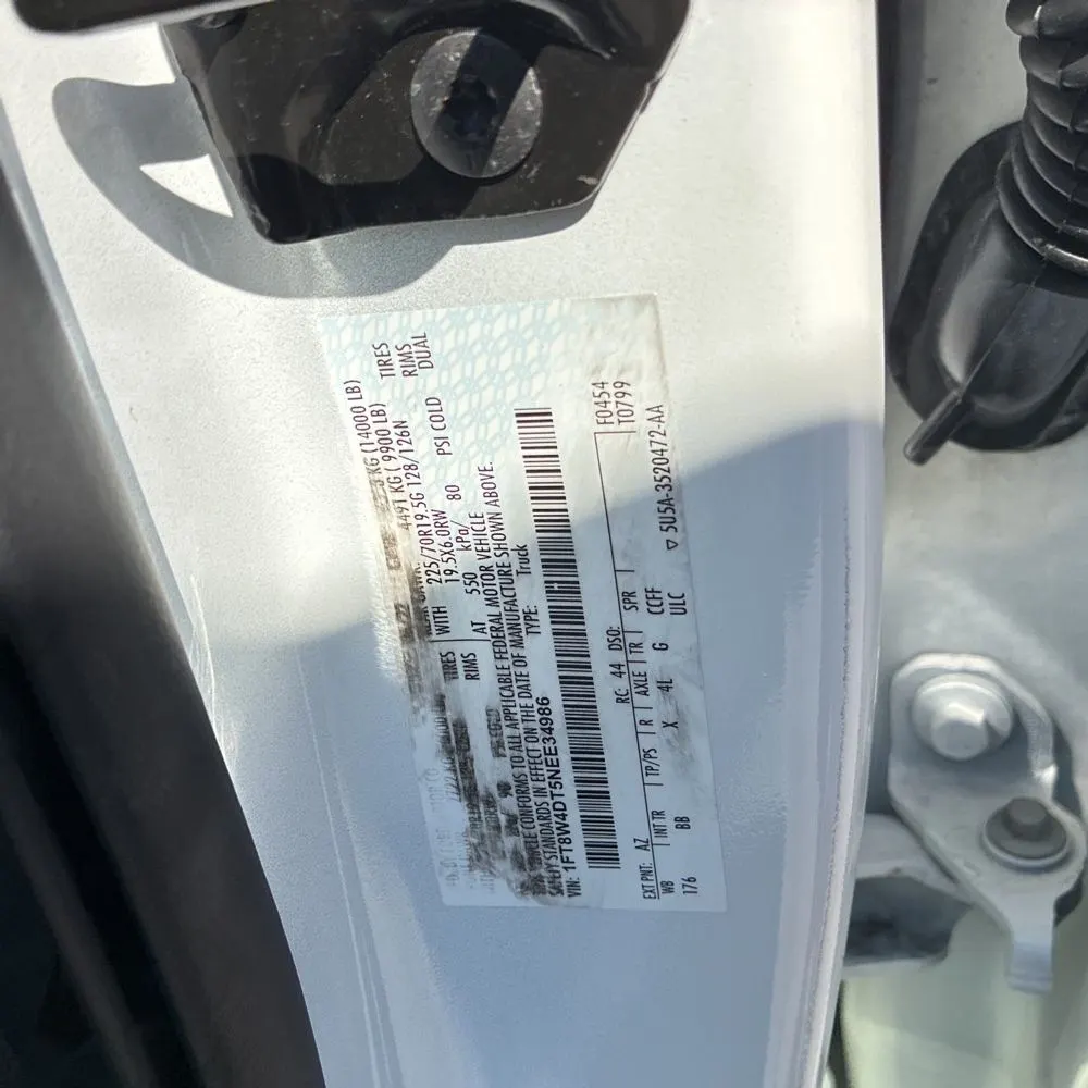 2022 Ford F-450 Super Duty Platinum
