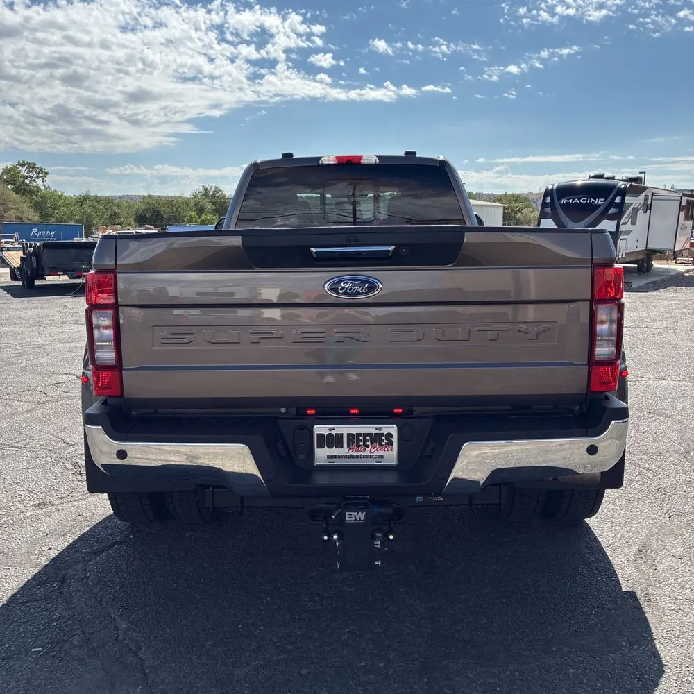 2022 Ford F-450 Super Duty Lariat