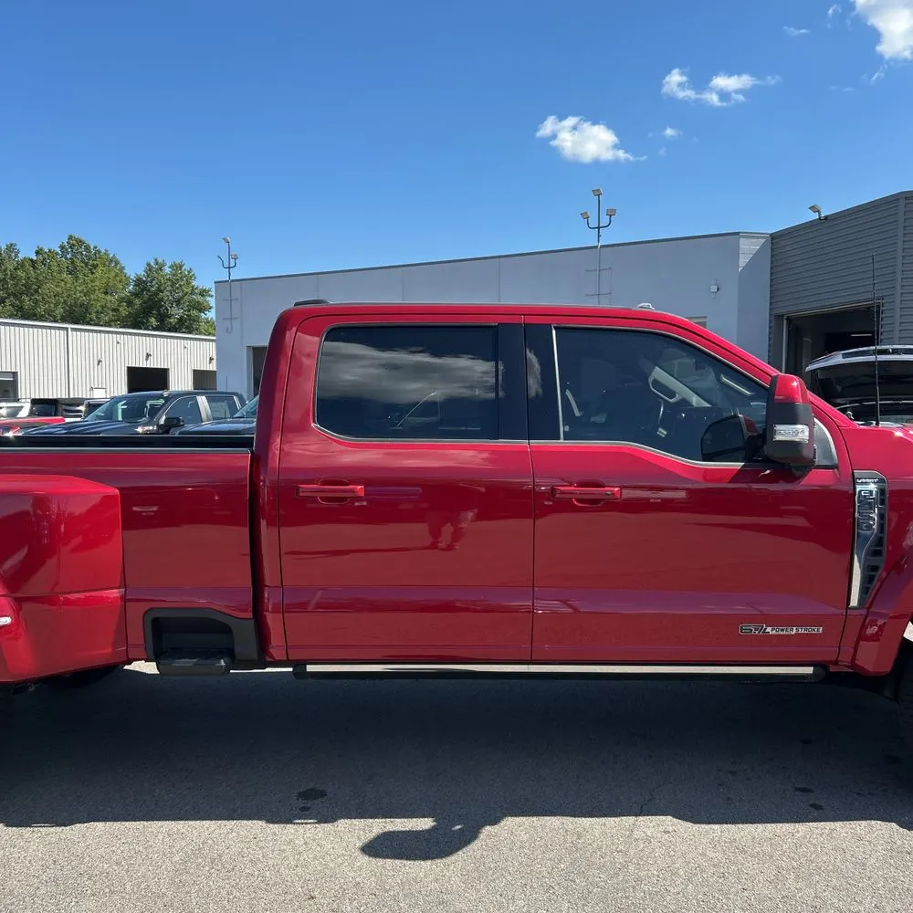 2023 Ford F-450 Super Duty Lariat