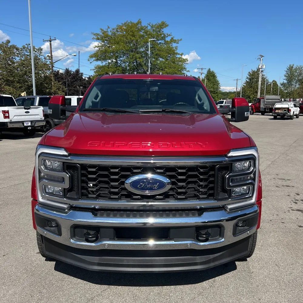 2023 Ford F-450 Super Duty Lariat