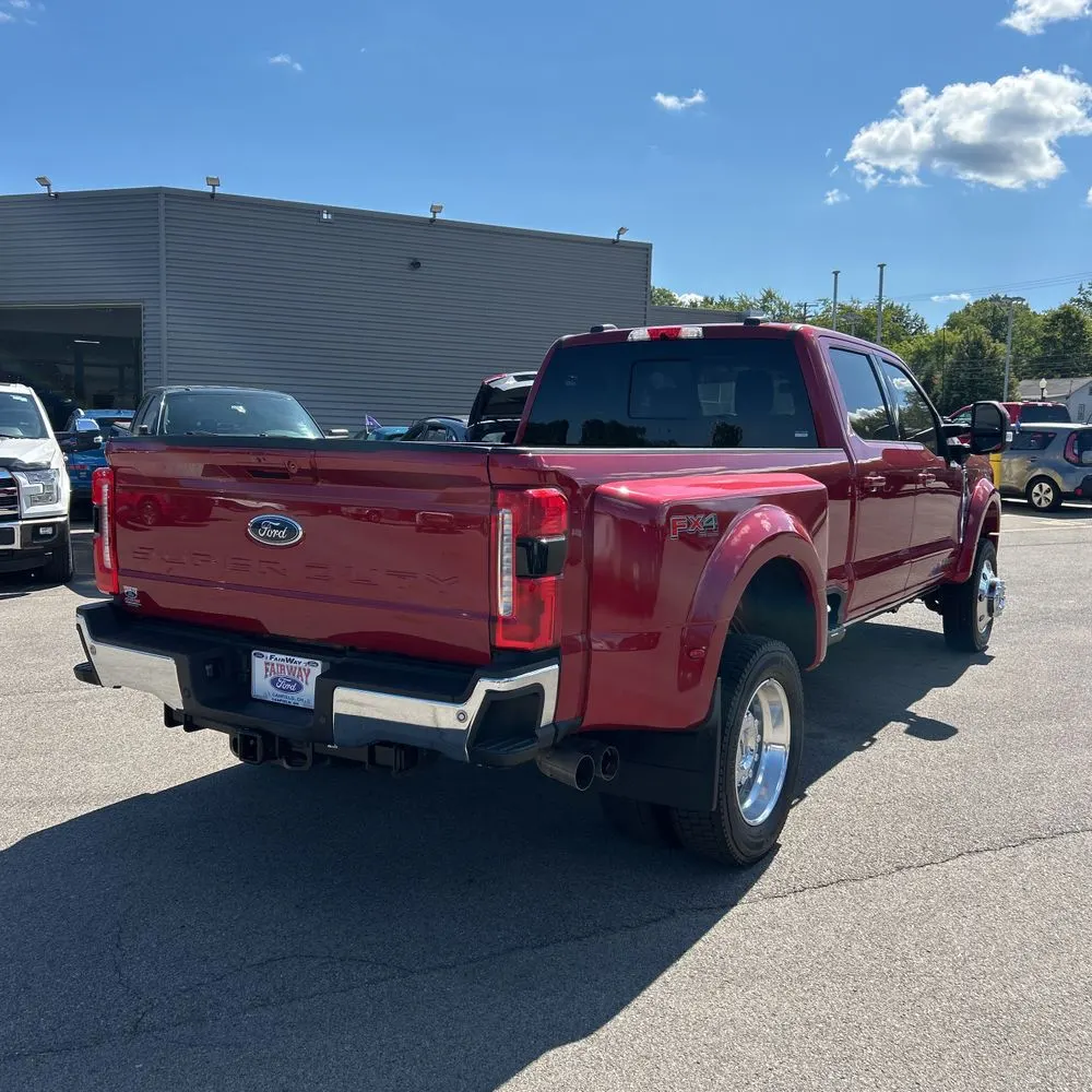 2023 Ford F-450 Super Duty Lariat