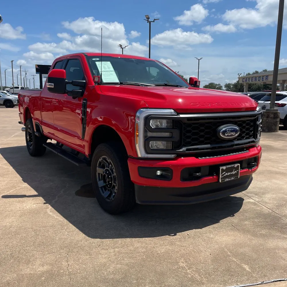 2023 Ford F-350 Super Duty Lariat