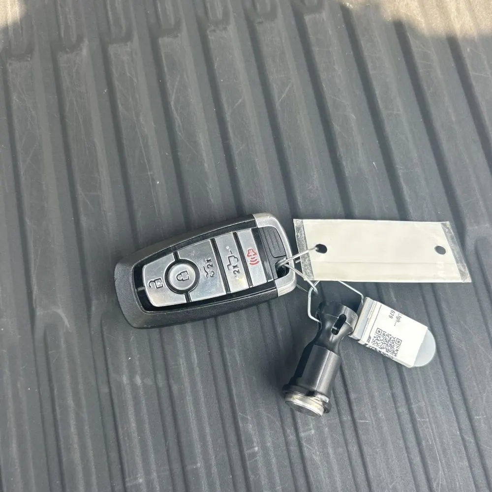 2023 Ford F-150 Lightning Lariat