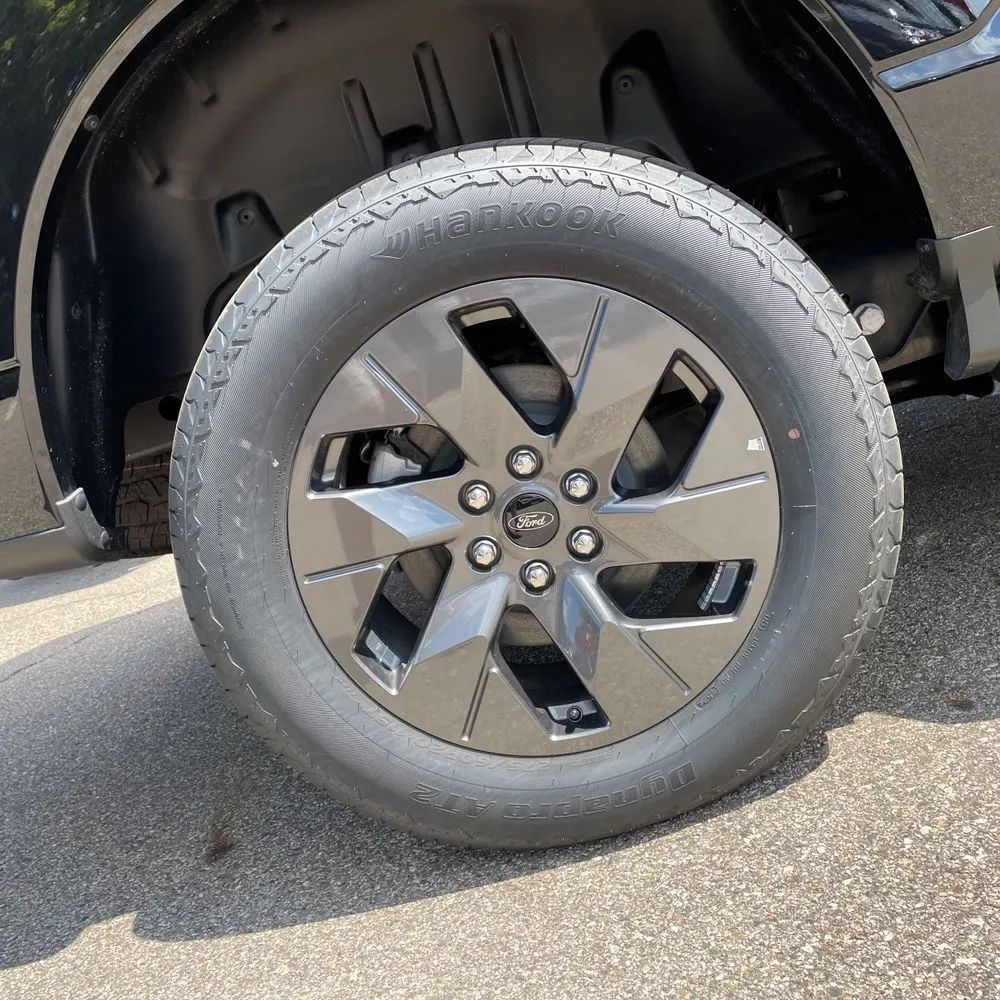 2024 Ford F-150 Lightning Flash