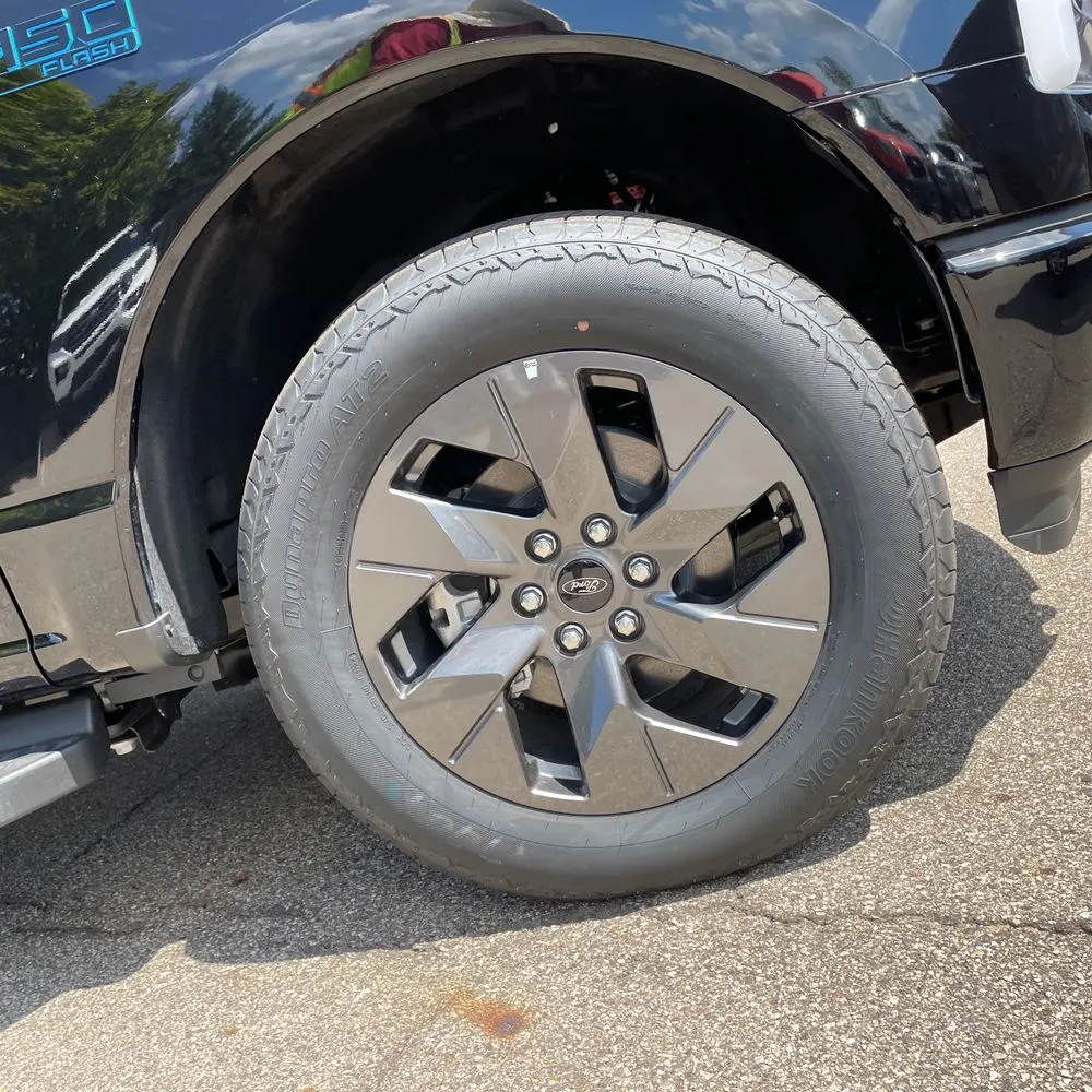 2024 Ford F-150 Lightning Flash