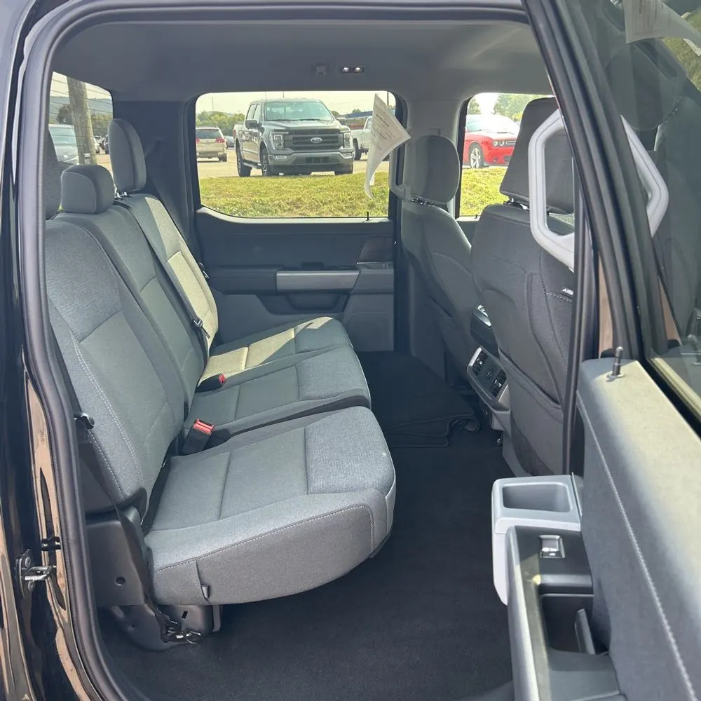 2025 Ford F-150 Lightning XLT