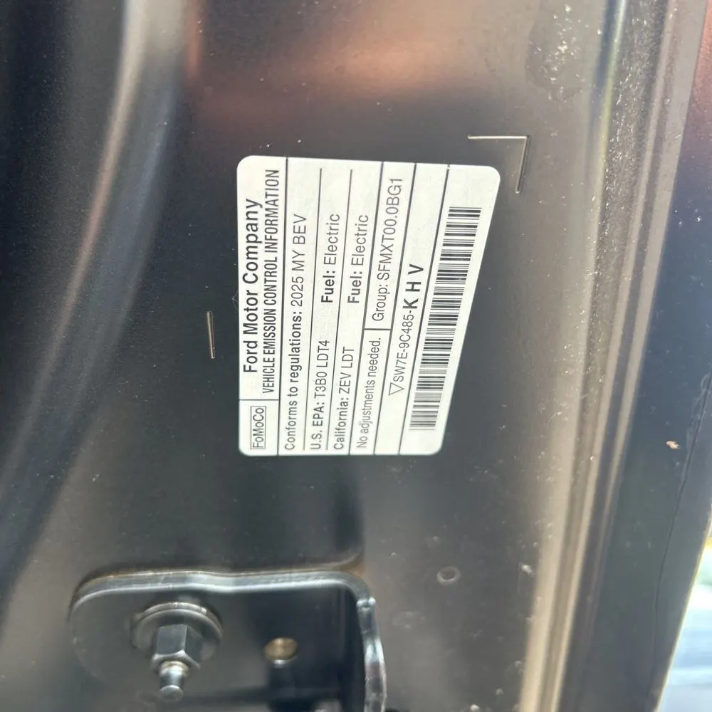2025 Ford F-150 Lightning XLT