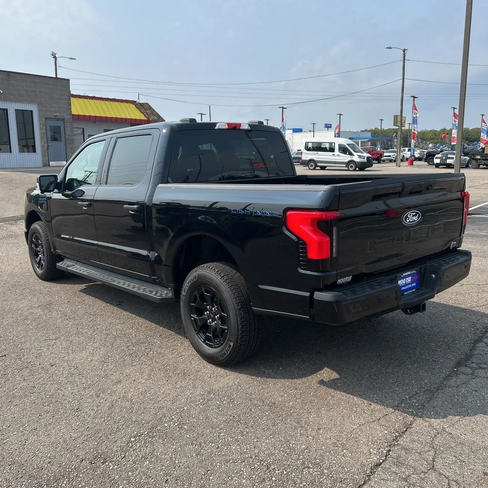 2025 Ford F-150 Lightning XLT