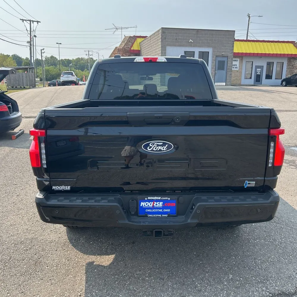 2025 Ford F-150 Lightning XLT
