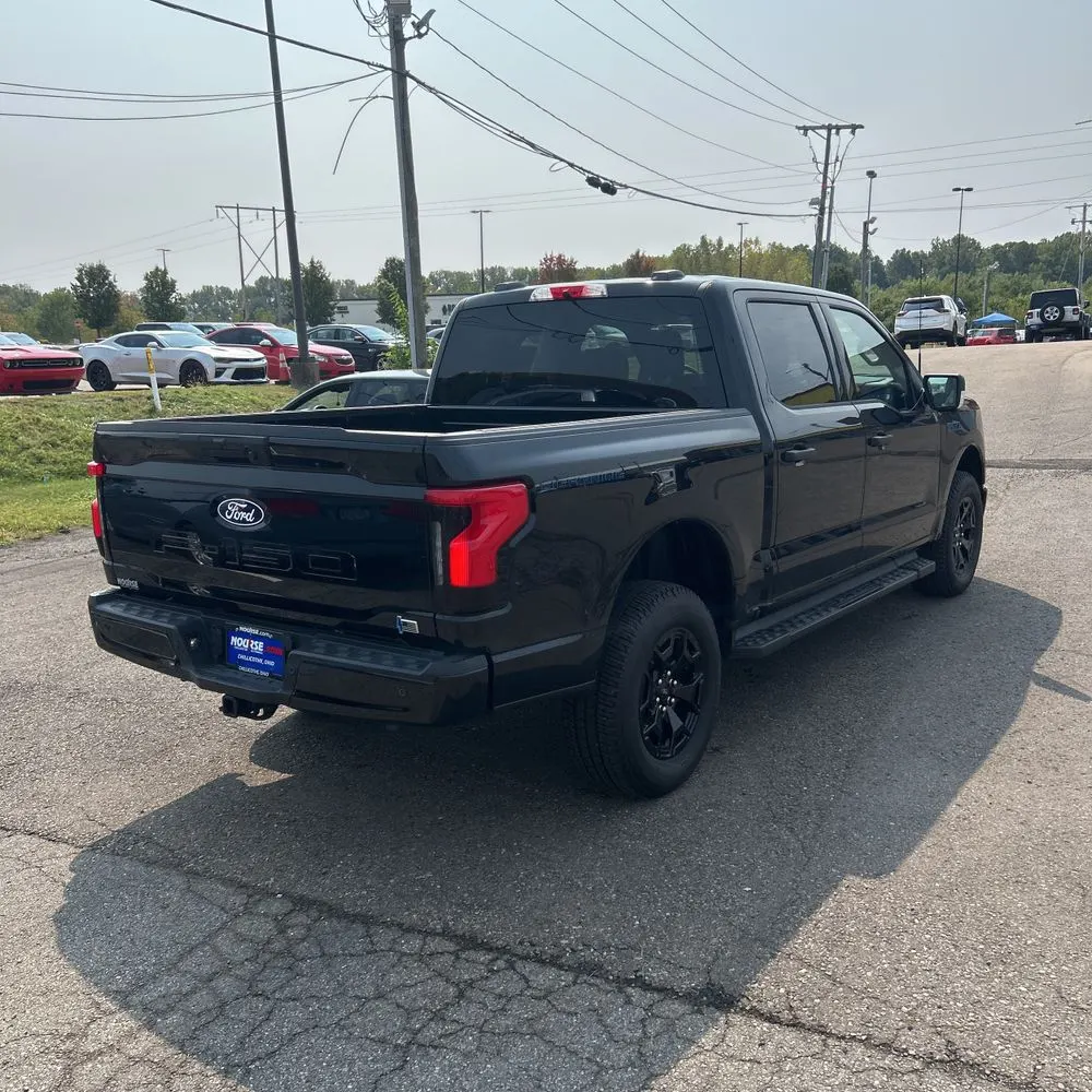 2025 Ford F-150 Lightning XLT