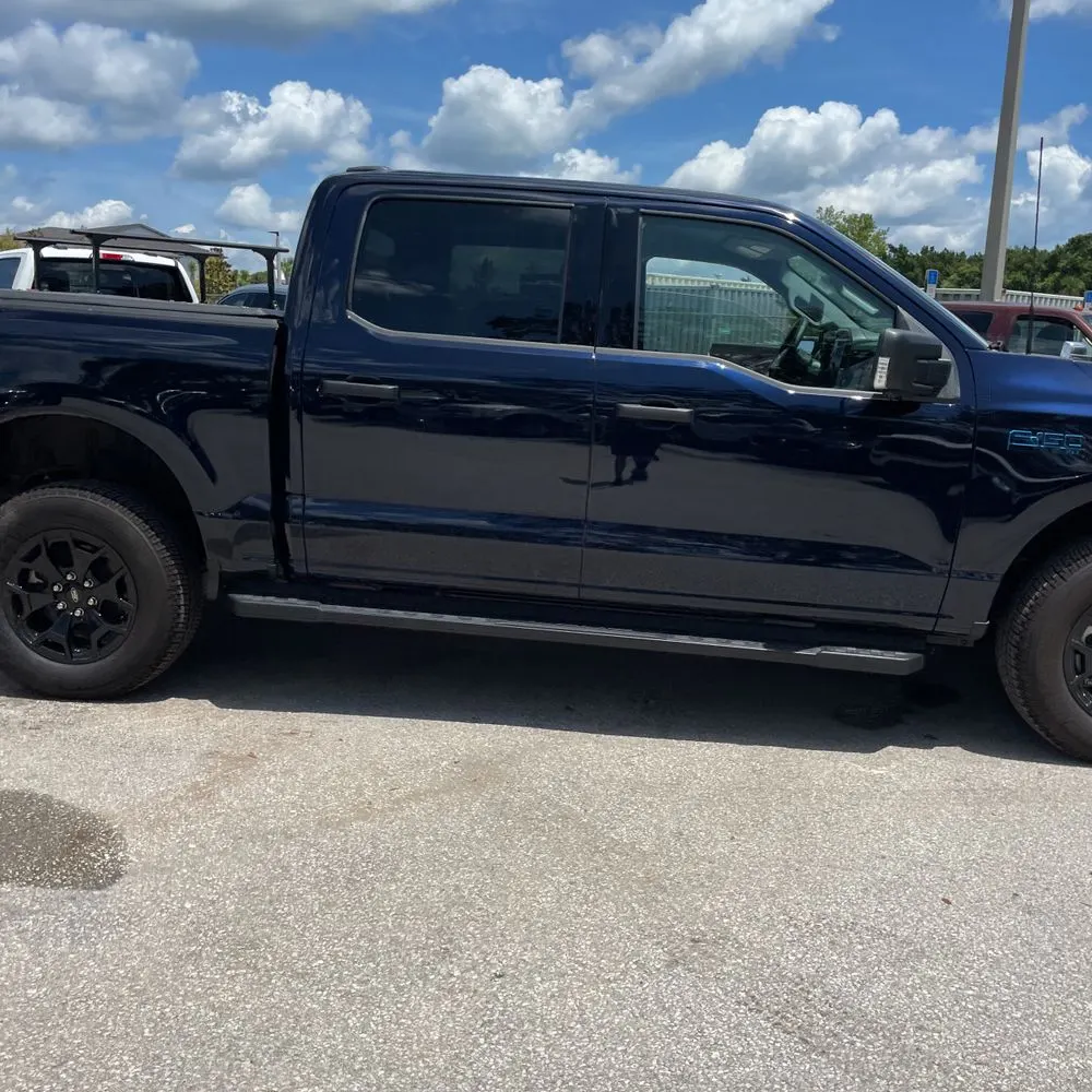 2025 Ford F-150 Lightning XLT