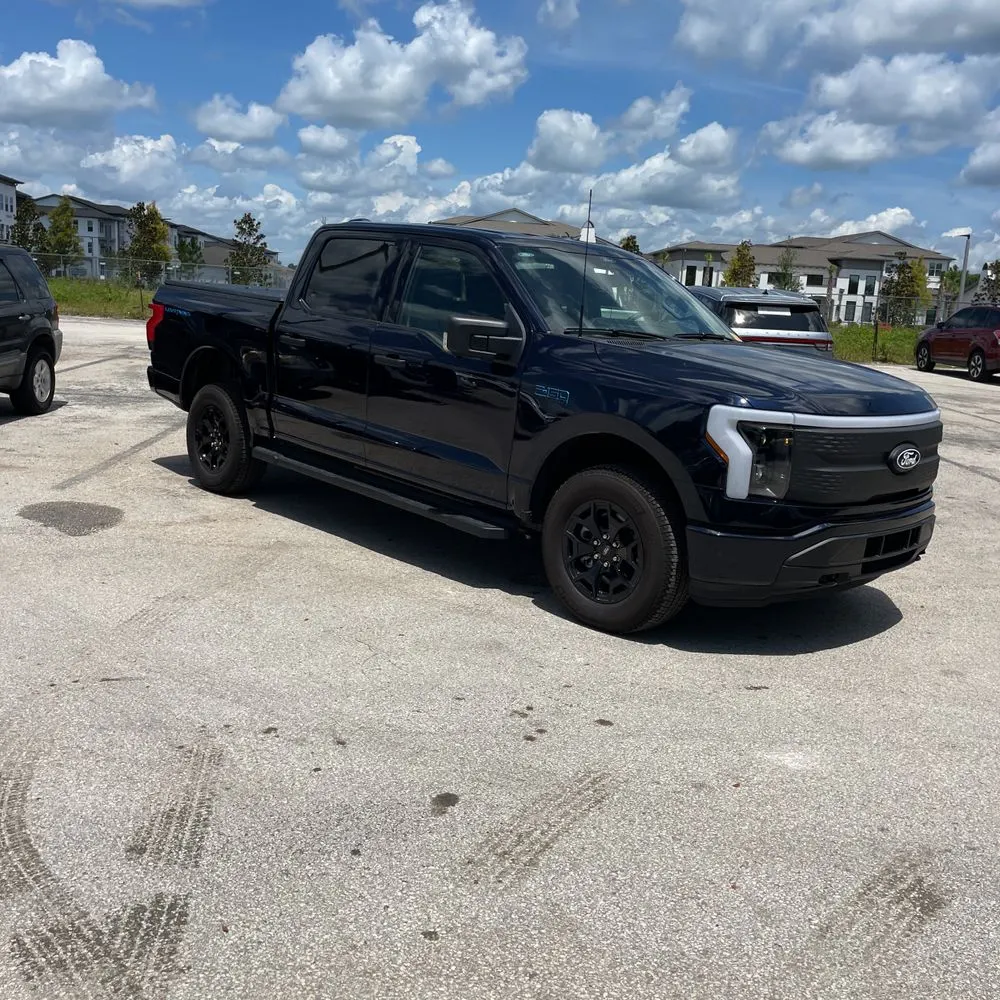 2025 Ford F-150 Lightning XLT