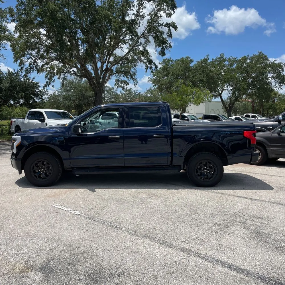 2025 Ford F-150 Lightning XLT